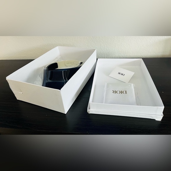 DiorPacific V1U Perspex and Rubber Visor - Picture 11 of 15